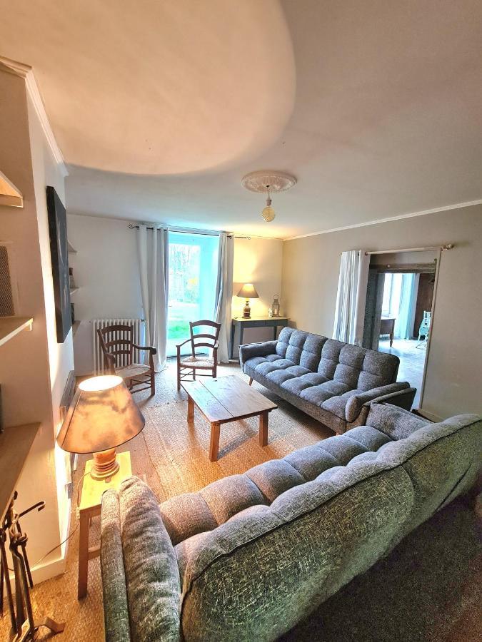 Villa Le Terrier maison de campagne 250 m2 grande capacité 20 couchages, 4500m2 de terrain à Saint-Pierre-du-Chemin Extérieur photo