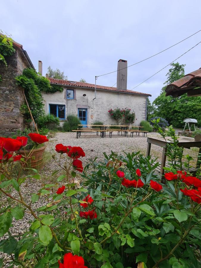 Villa Le Terrier maison de campagne 250 m2 grande capacité 20 couchages, 4500m2 de terrain à Saint-Pierre-du-Chemin Extérieur photo